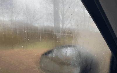 Hogyan védd meg az autó ablakait a párásodástól télen?